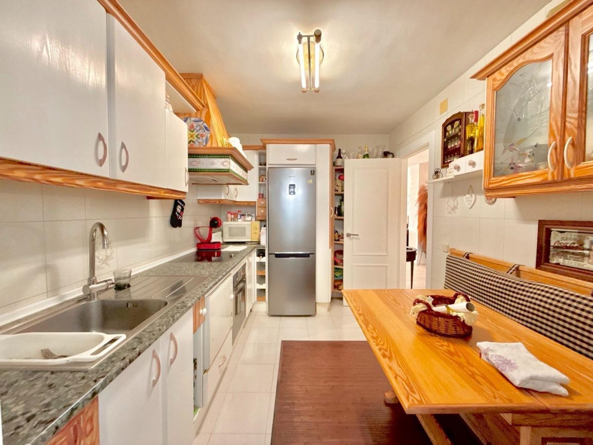 Casa adosada en venta en El Coto, Mijas | Terraza soleada, garaje privado y piscinas comunitarias en la Costa del Sol — Foto 10