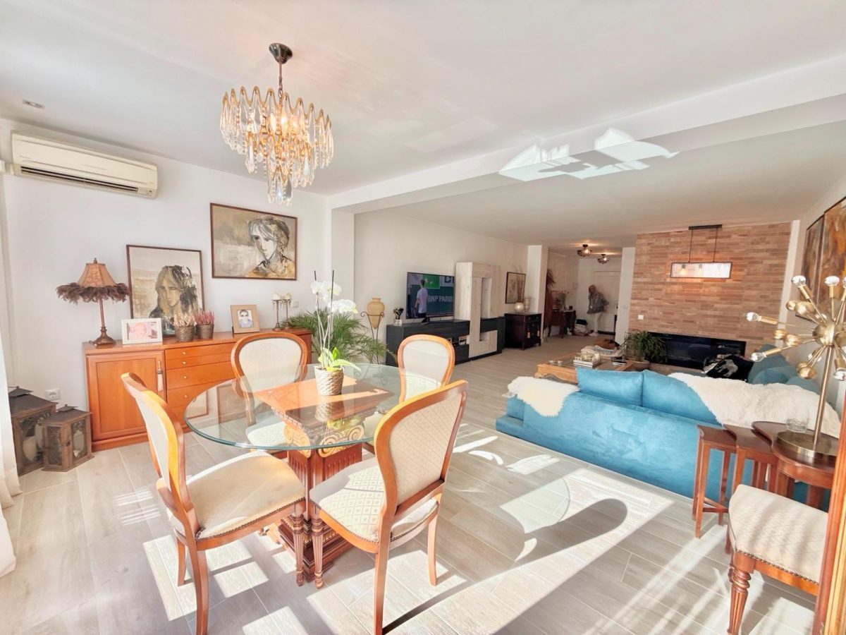 Casa adosada en venta en El Coto, Mijas | Terraza soleada, garaje privado y piscinas comunitarias en la Costa del Sol — Foto 3