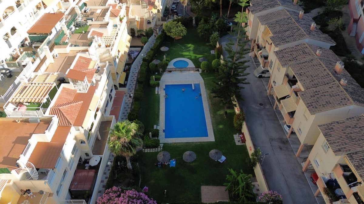 Piso con terraza, garaje y trastero en Torrequebrada, Benalmádena Costa — Foto 5