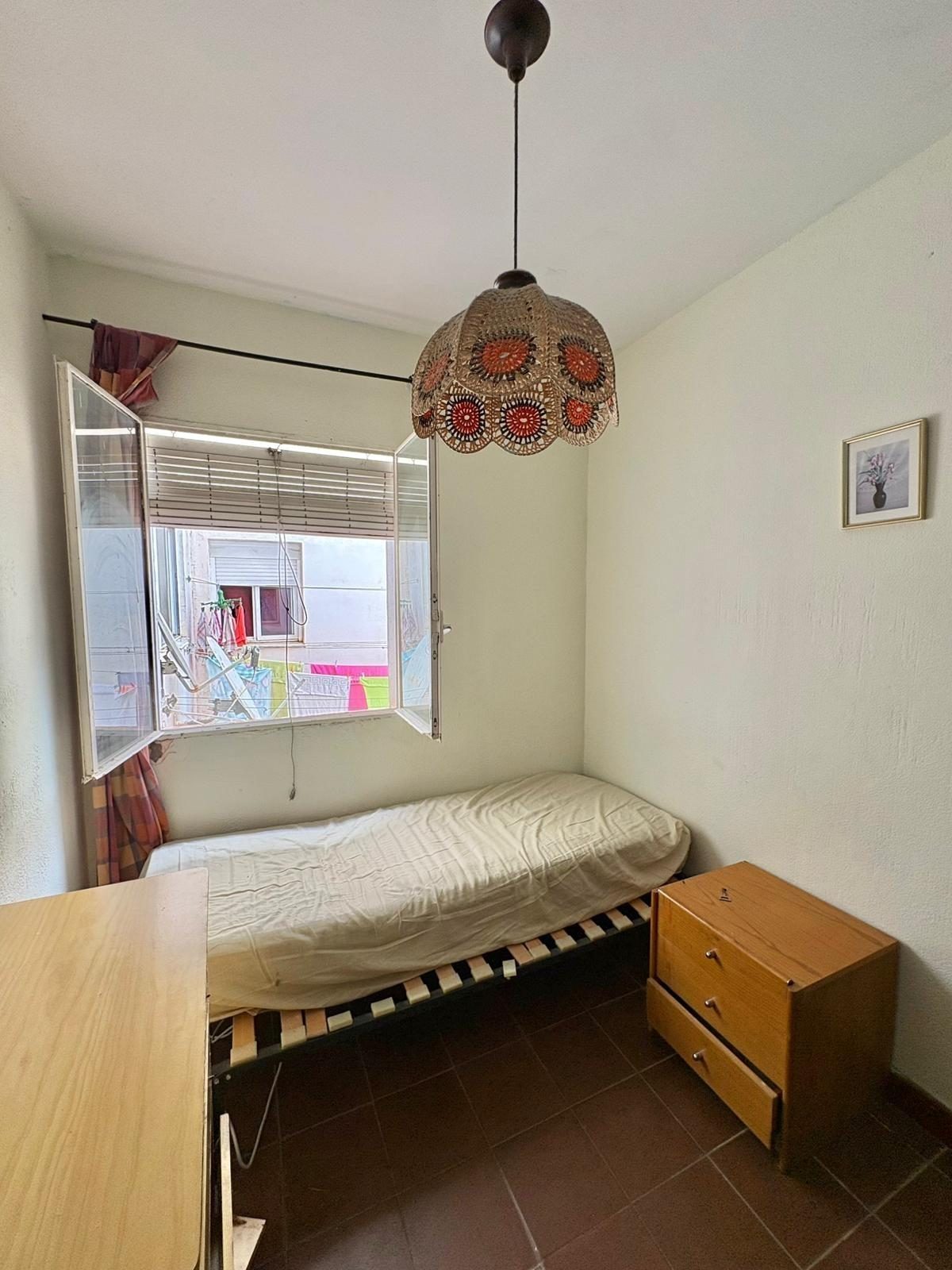 Oportunidad de inversión: piso para reformar en Fuengirola, Costa del Sol — Foto 6