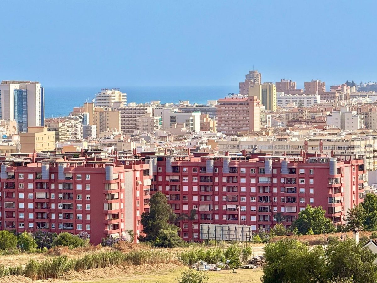 Chalet independiente en Torreblanca, Fuengirola con piscina, garaje y buhardilla | Costa del Sol — Foto 11