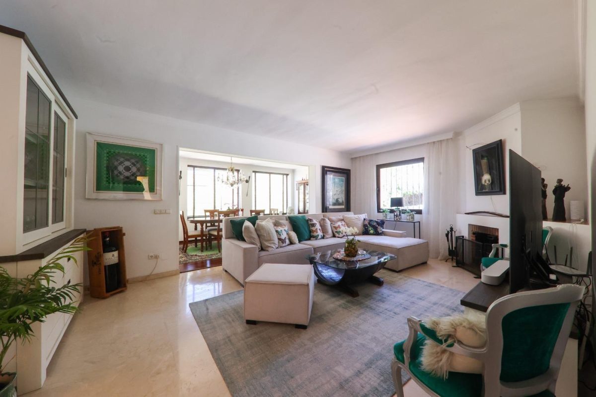 Chalet independiente con piscina privada en La Sierrezuela, Mijas Costa — Foto 8