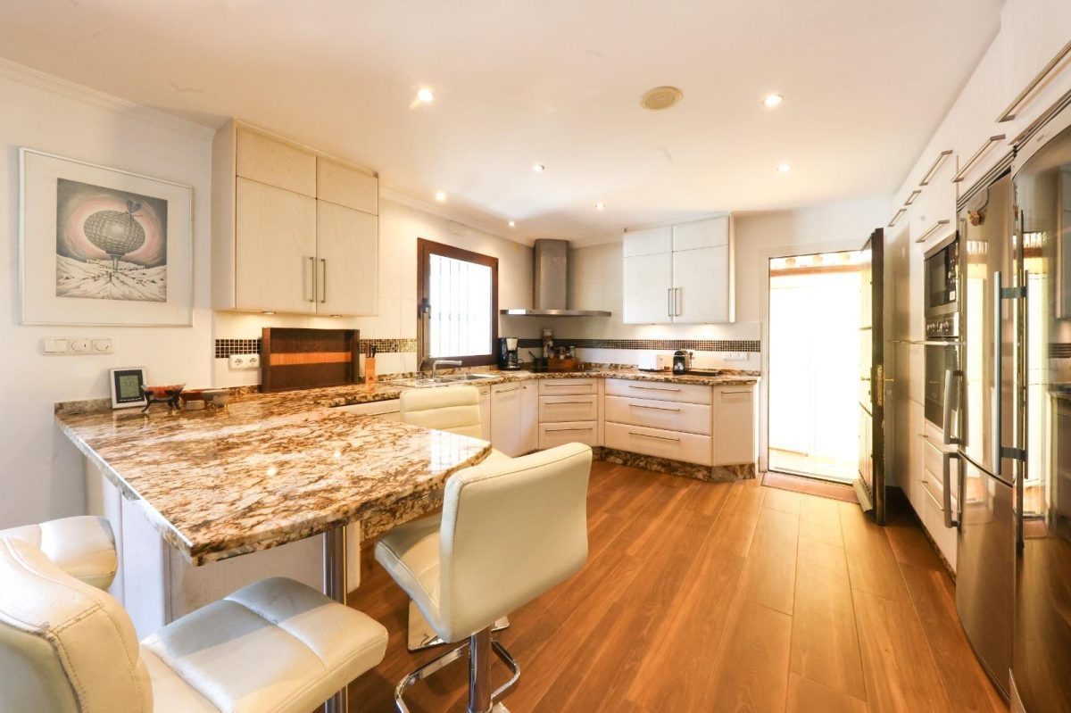 Chalet independiente con piscina privada en La Sierrezuela, Mijas Costa — Foto 15