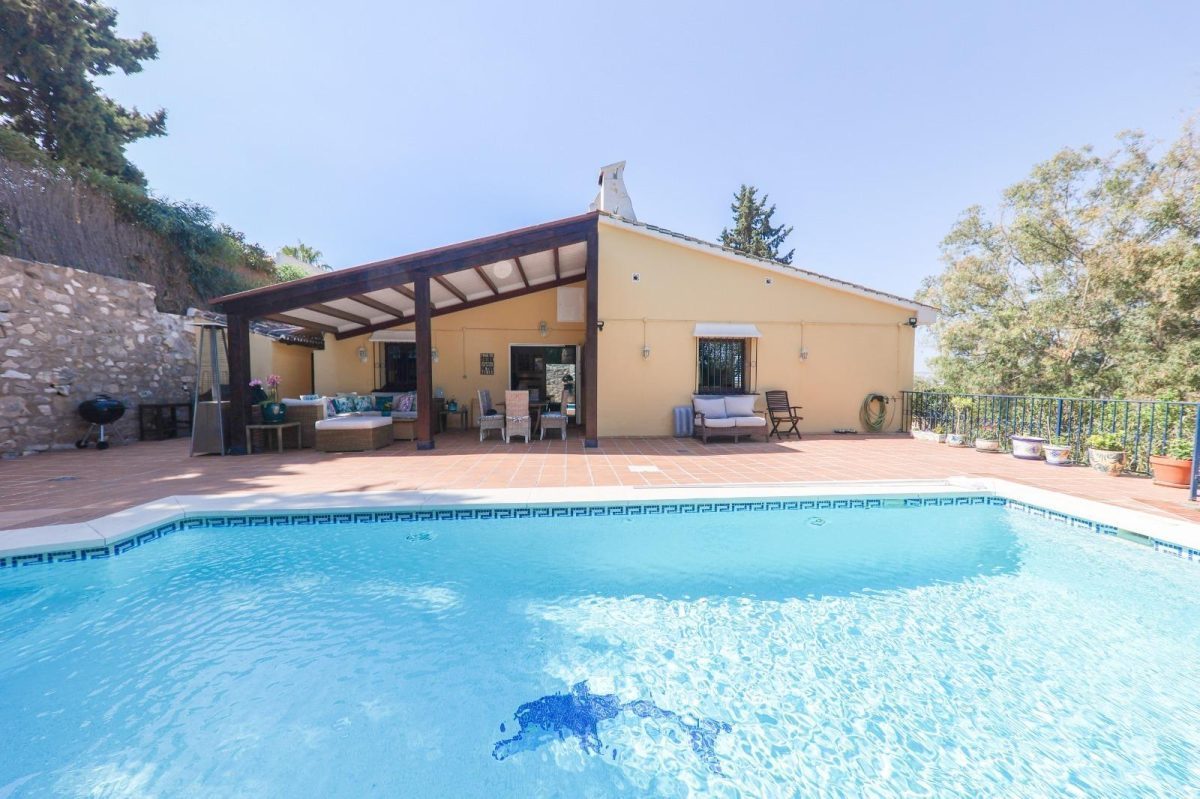 Chalet independiente con piscina privada en La Sierrezuela, Mijas Costa — Foto 3