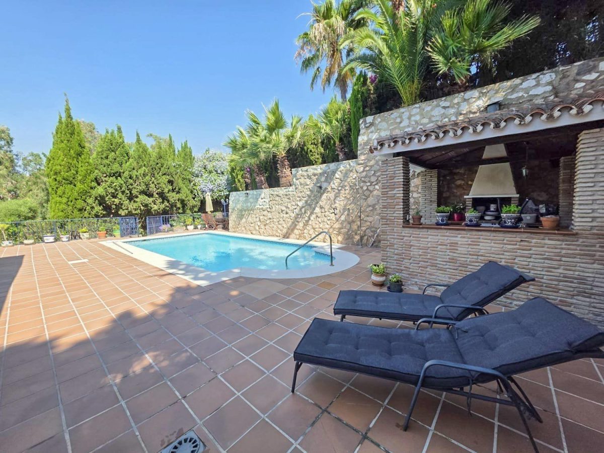 Chalet independiente con piscina privada en La Sierrezuela, Mijas Costa — Foto 4