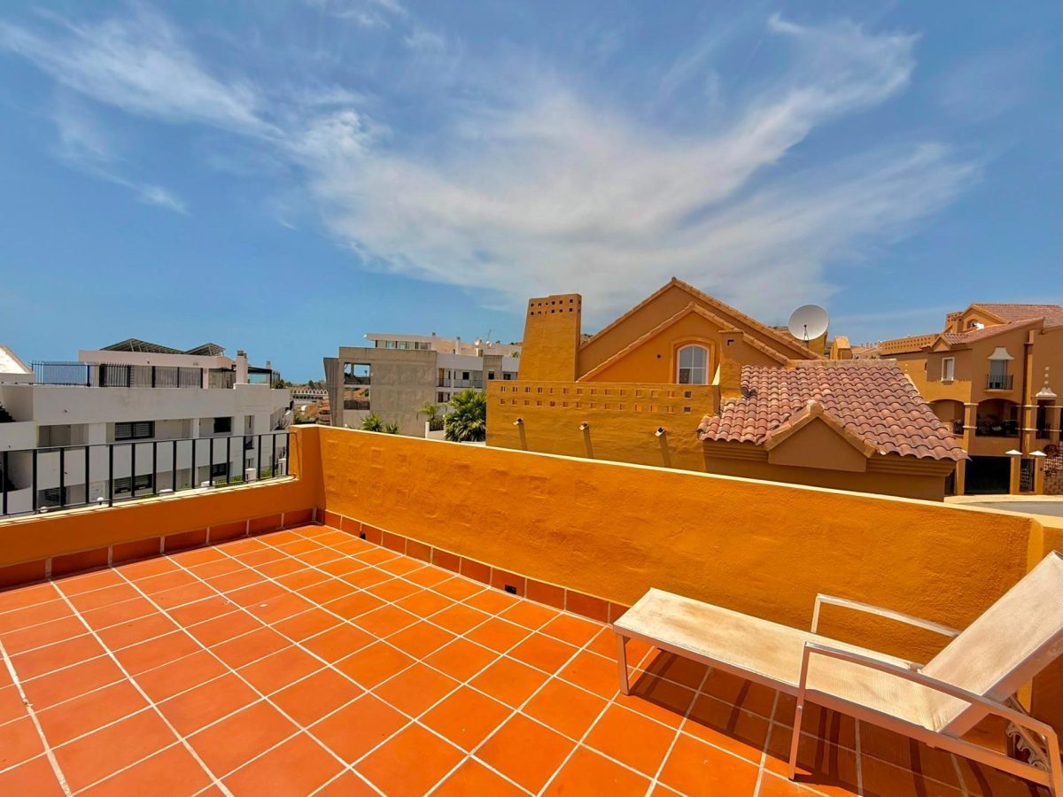 Casa Pareada en Venta en Riviera del Sol, Costa del Sol con Vistas al Mar, Piscina y Solárium — Foto 8