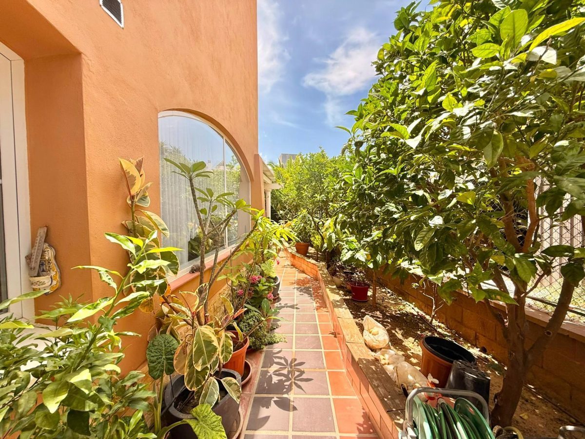 Casa Pareada en Venta en Riviera del Sol, Costa del Sol con Vistas al Mar, Piscina y Solárium — Foto 17