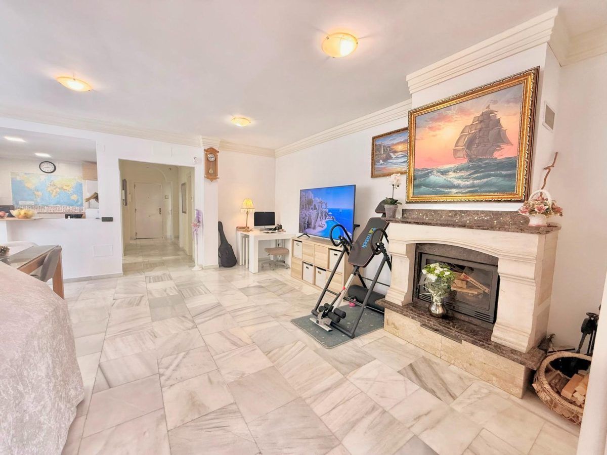 Casa Pareada en Venta en Riviera del Sol, Costa del Sol con Vistas al Mar, Piscina y Solárium — Foto 7