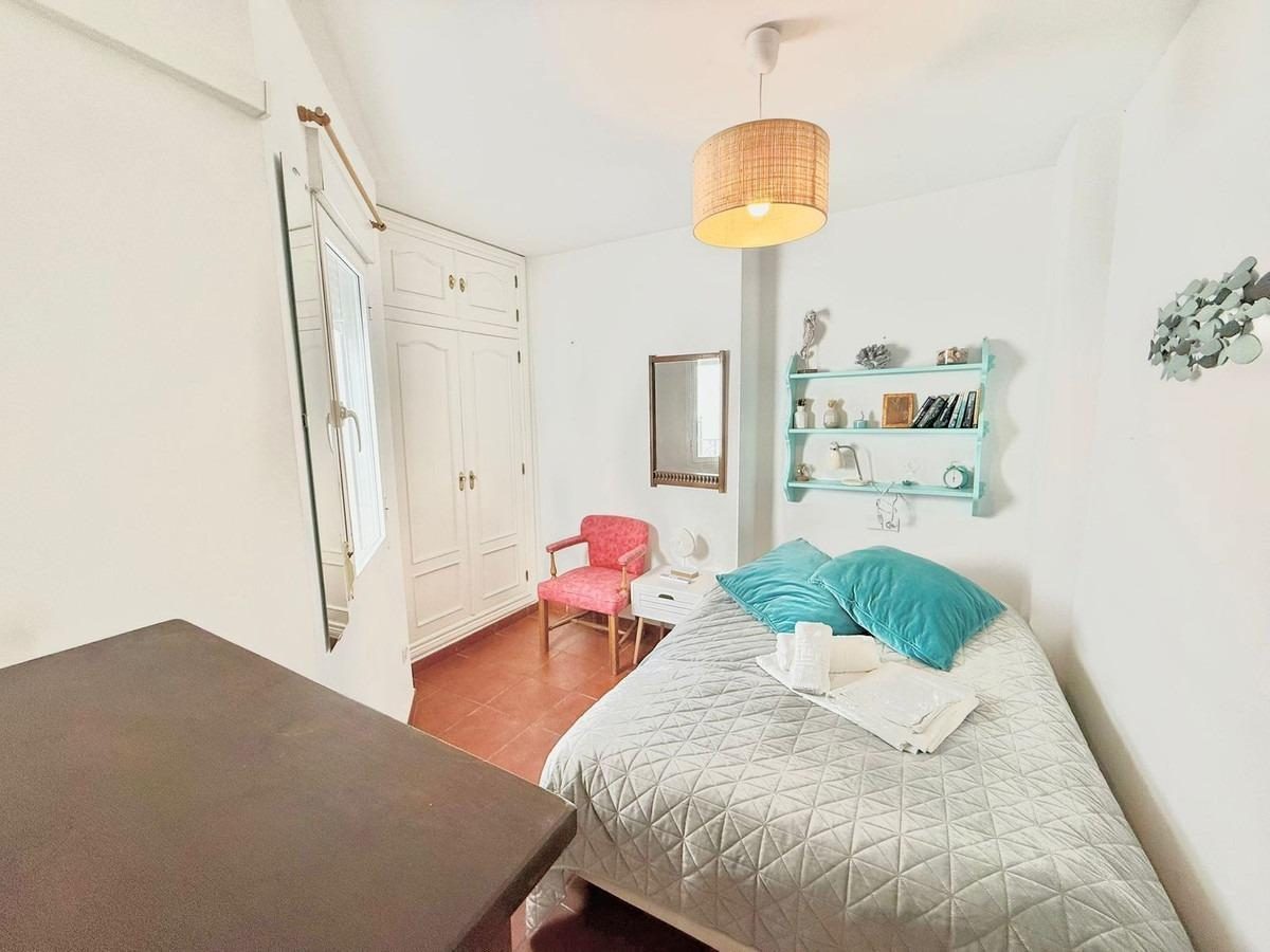 Exclusivo ático en venta en el centro de Fuengirola con espectacular terraza solárium — Foto 15