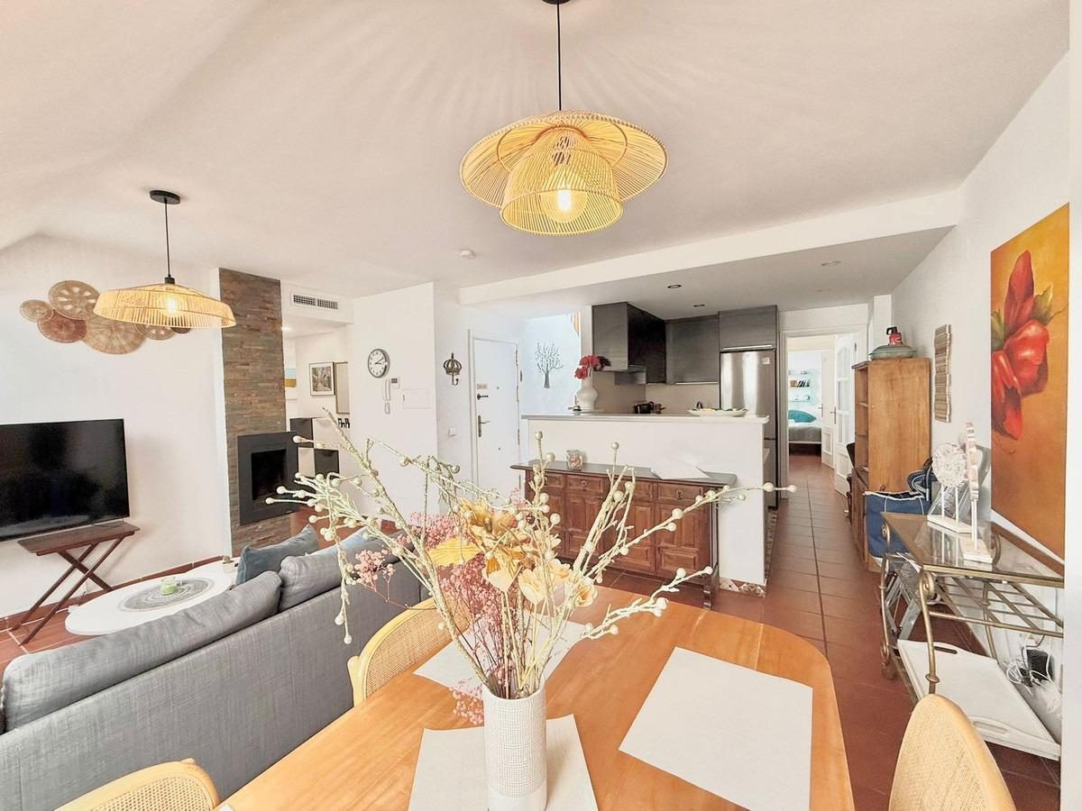 Exclusivo ático en venta en el centro de Fuengirola con espectacular terraza solárium — Foto 5