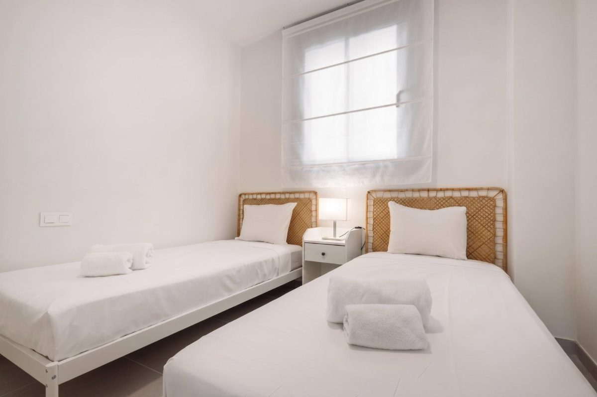 Apartamento en venta en Calanova Golf, Mijas Costa con jardín privado, terraza, piscina y garaje — Foto 13