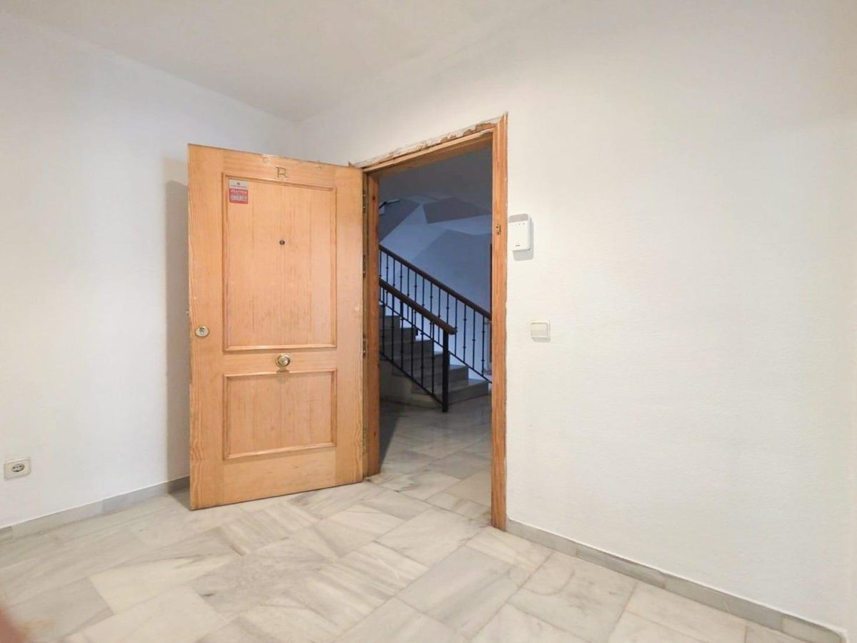 Amplio Piso de 3 Dormitorios en Las Lagunas, Mijas Costa | Costa del Sol — Foto 6