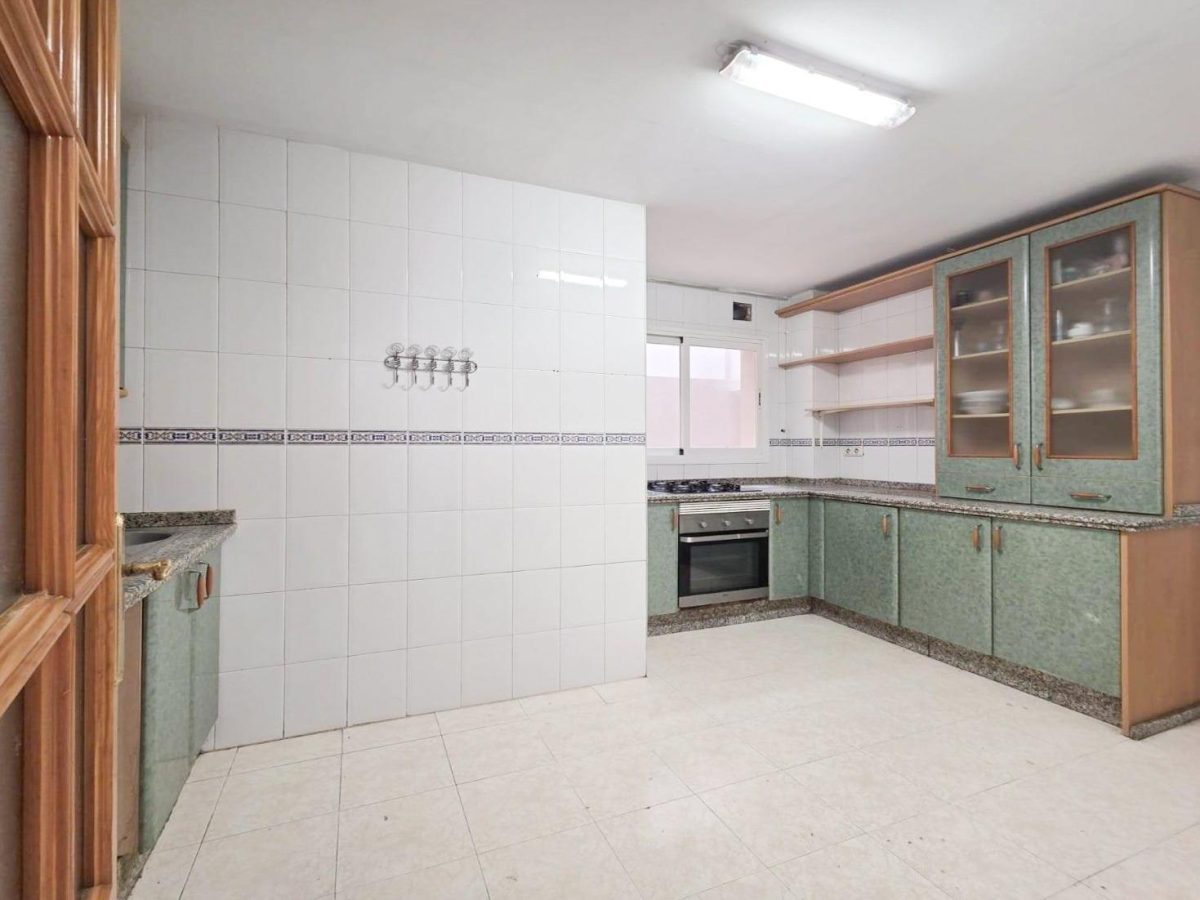 Amplio Piso de 3 Dormitorios en Las Lagunas, Mijas Costa | Costa del Sol — Foto 8
