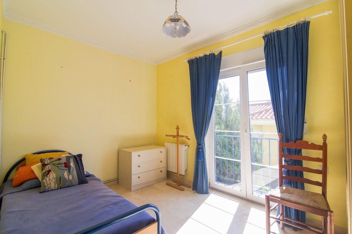 Villa de lujo en Fuengirola, Costa del Sol: exclusividad, diseño y una ubicación privilegiada junto al mar — Foto 11