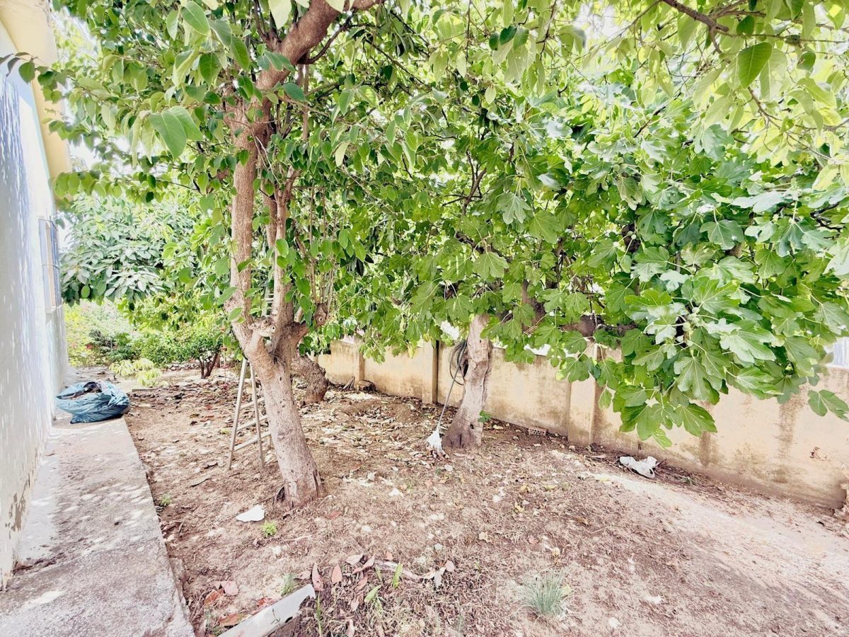 Chalet independiente en una sola planta con jardín, garaje y gran potencial en El Lagarejo, Mijas — Foto 25