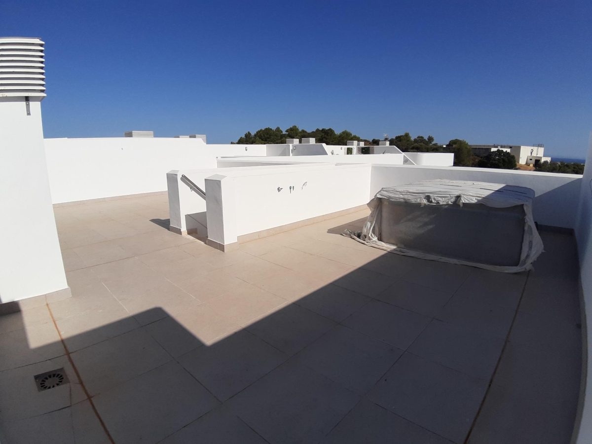 ÁTICOS DE OBRA NUEVA A ESTRENAR EN FUENGIROLA – ALQUILER DE LARGA TEMPORADA — Foto 24