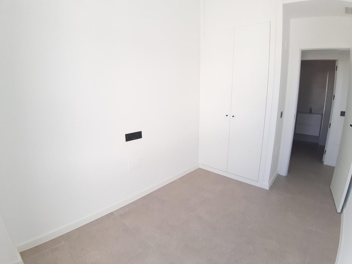 ÁTICOS DE OBRA NUEVA A ESTRENAR EN FUENGIROLA – ALQUILER DE LARGA TEMPORADA — Foto 10