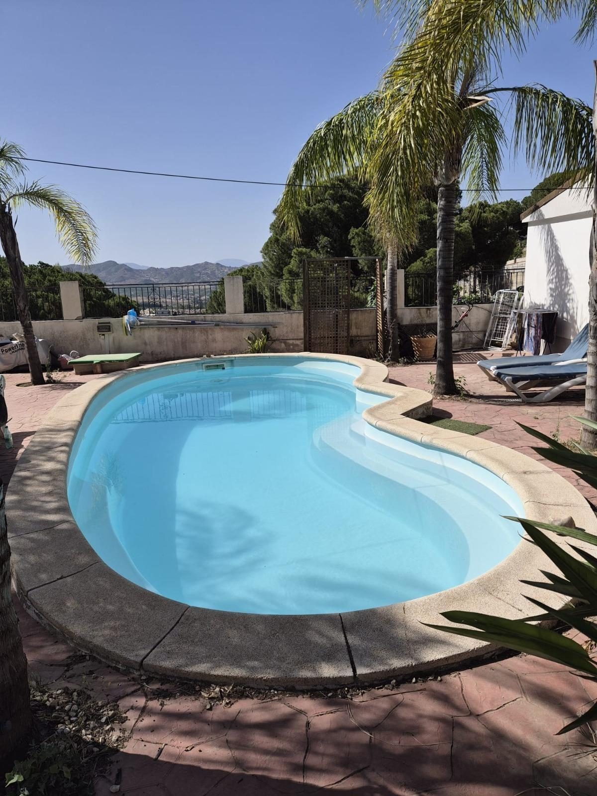 Chalet independiente con 3 viviendas, piscina y vistas al mar en Pinos de Alhaurín | Alhaurín de la Torre | Costa del Sol — Foto 15
