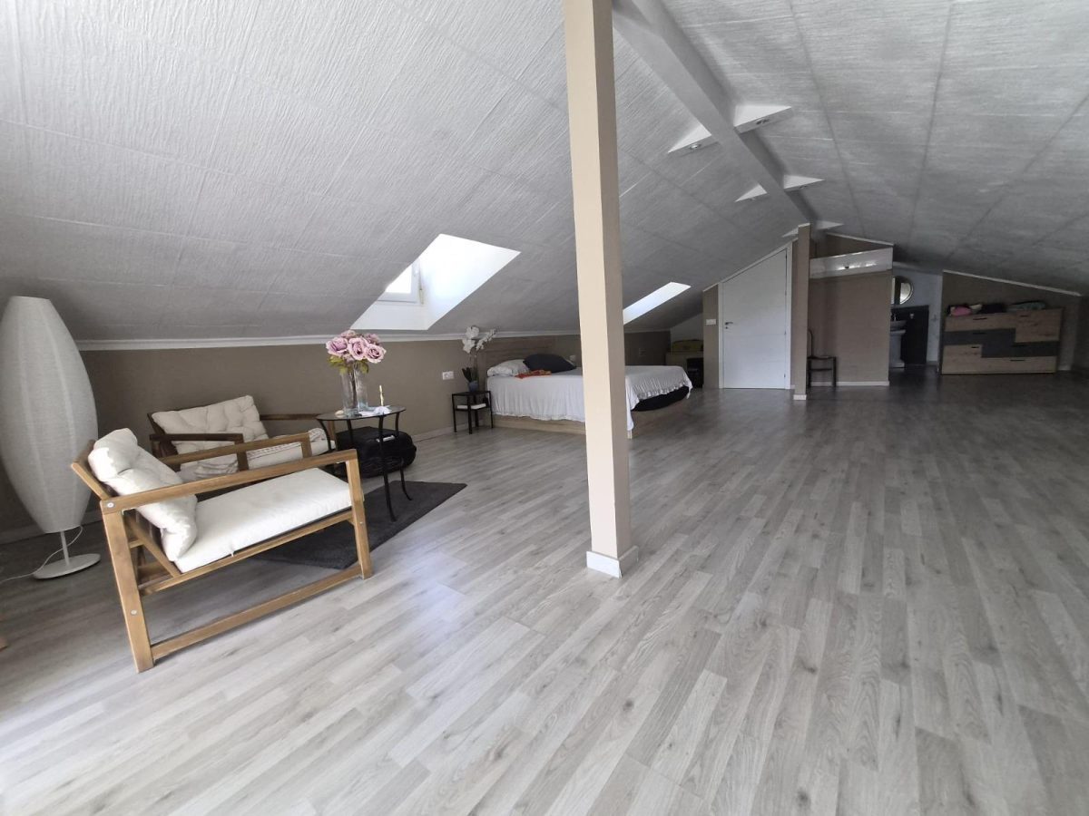 Chalet independiente con 3 viviendas, piscina y vistas al mar en Pinos de Alhaurín | Alhaurín de la Torre | Costa del Sol — Foto 14