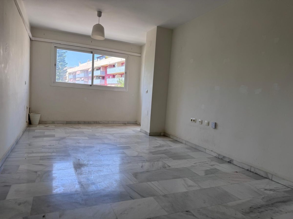 LOS ALMENDROS — Foto 2