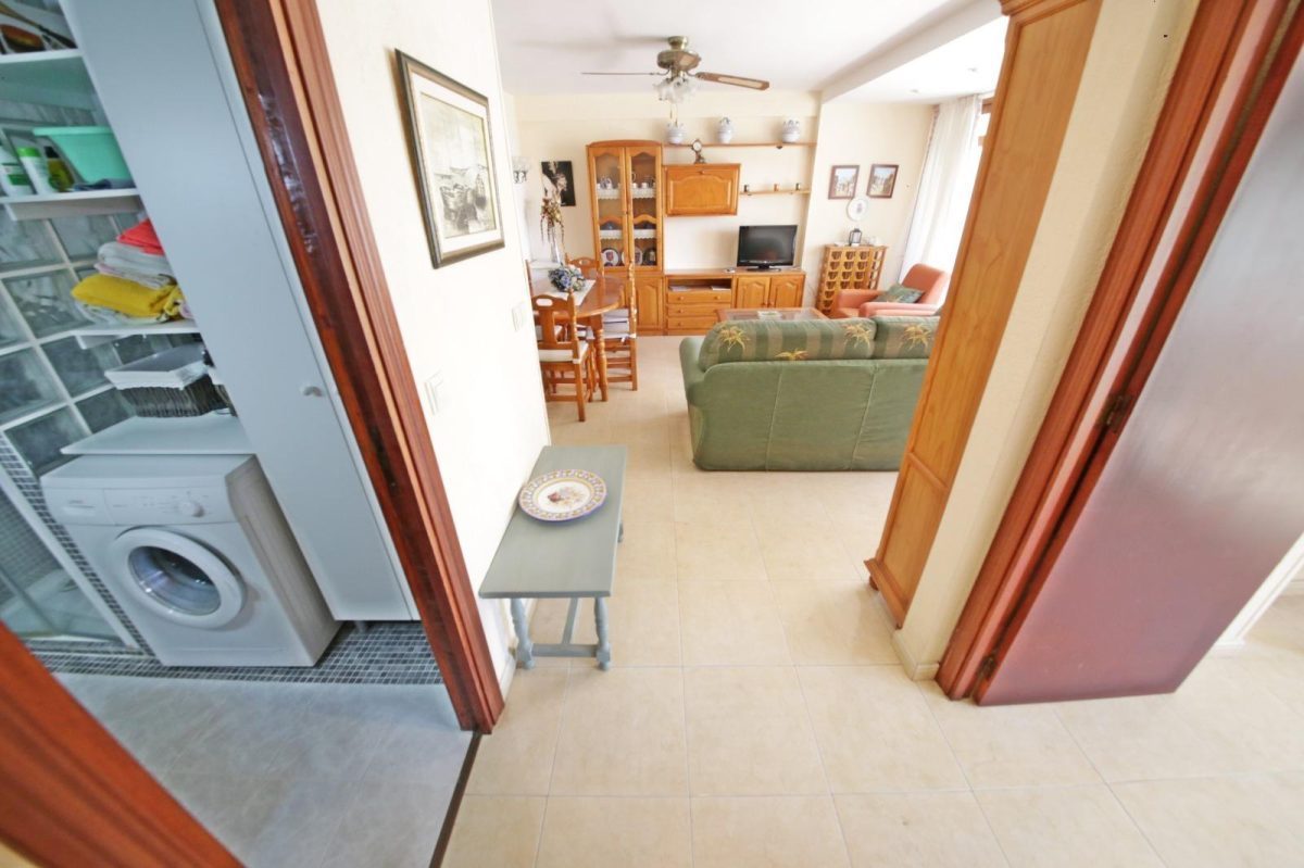 SEGUNDA LINEA DE PLAYA. CARVAJAL. 2 DORMITORIOS. 1 BAÑO. PISCINA. PARKING COMUNITARIO. VISTAS AL MAR. — Foto 13