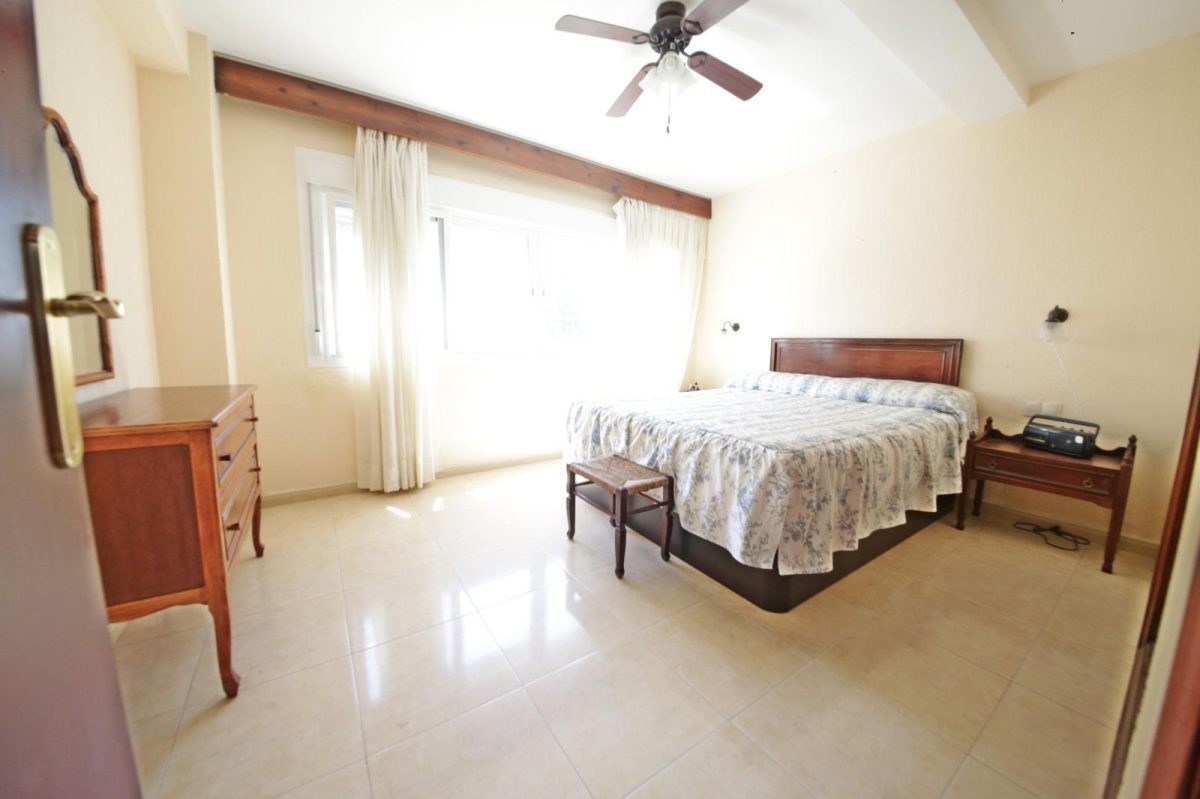 SEGUNDA LINEA DE PLAYA. CARVAJAL. 2 DORMITORIOS. 1 BAÑO. PISCINA. PARKING COMUNITARIO. VISTAS AL MAR. — Foto 14
