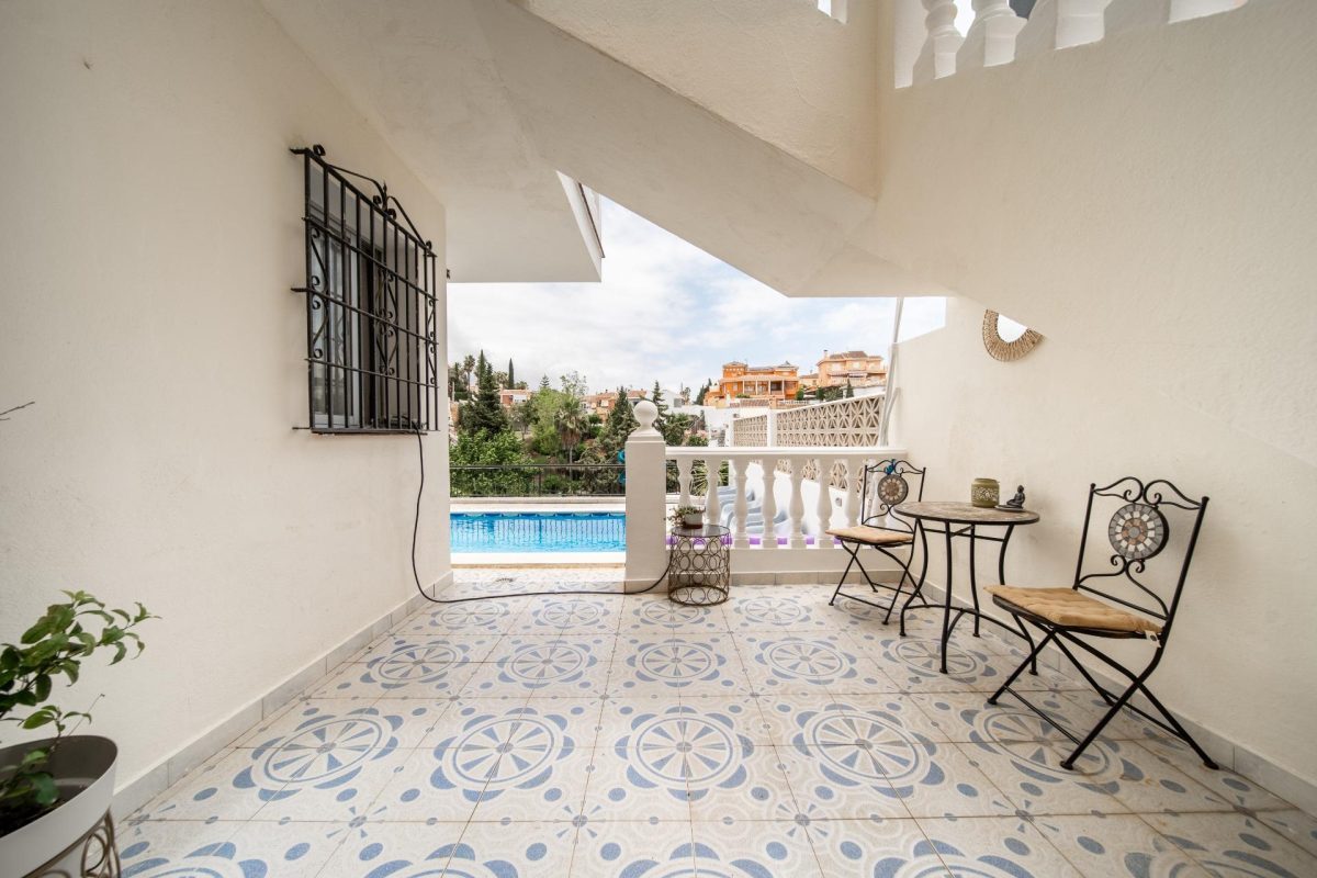 Espectacular Villa de Lujo Reformada en El Coto, Costa del Sol: Exclusividad, Amplitud y Alta Rentabilidad — Foto 7