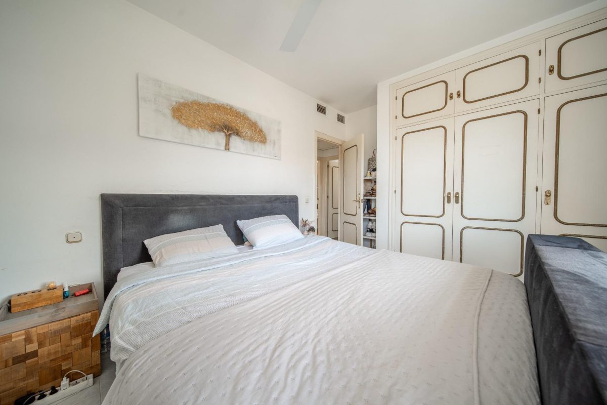 Espectacular Villa de Lujo Reformada en El Coto, Costa del Sol: Exclusividad, Amplitud y Alta Rentabilidad — Foto 15