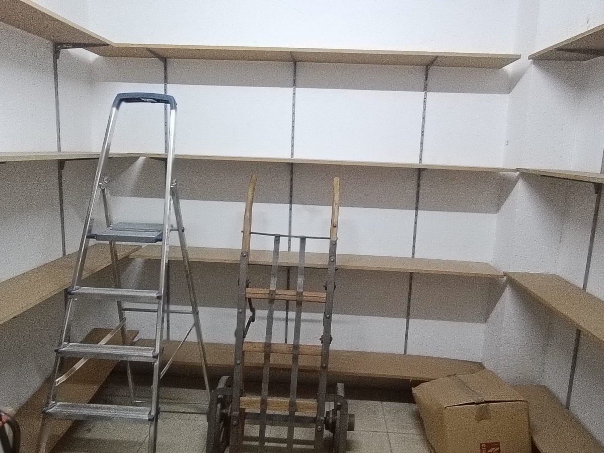 Trastero en venta en el centro de la ciudad - 13 m2 — Foto 16