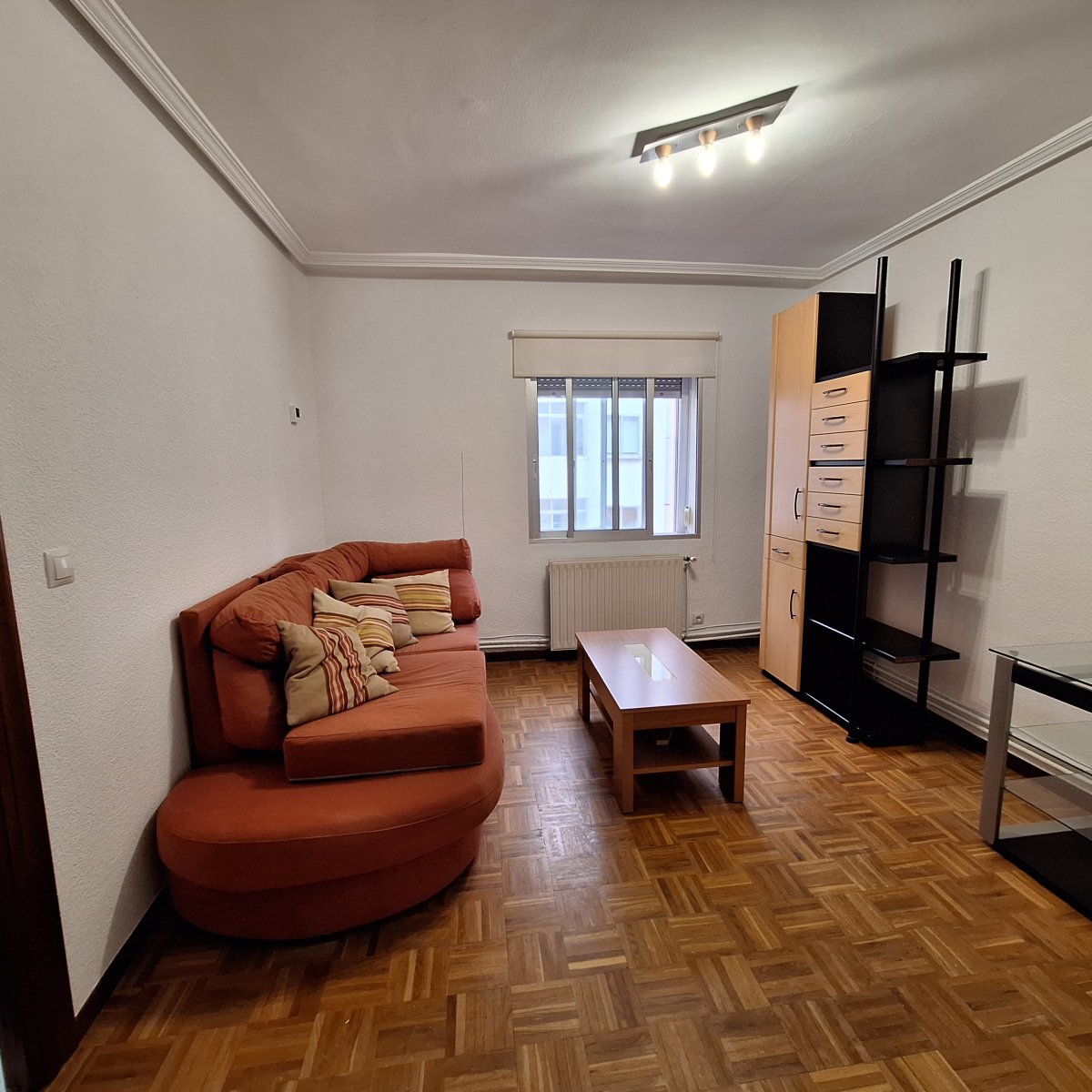 Piso en venta en San Pedro de la Fuente - 2 hab, calefacción — Foto 1
