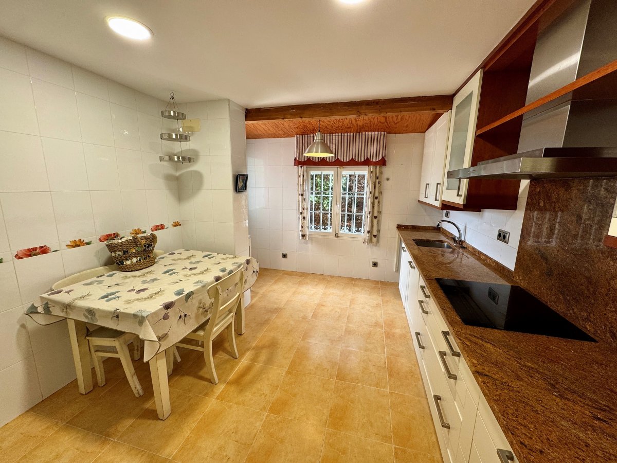 Chalet en venta en Pedrezuela - lujo y piscina — Foto 5