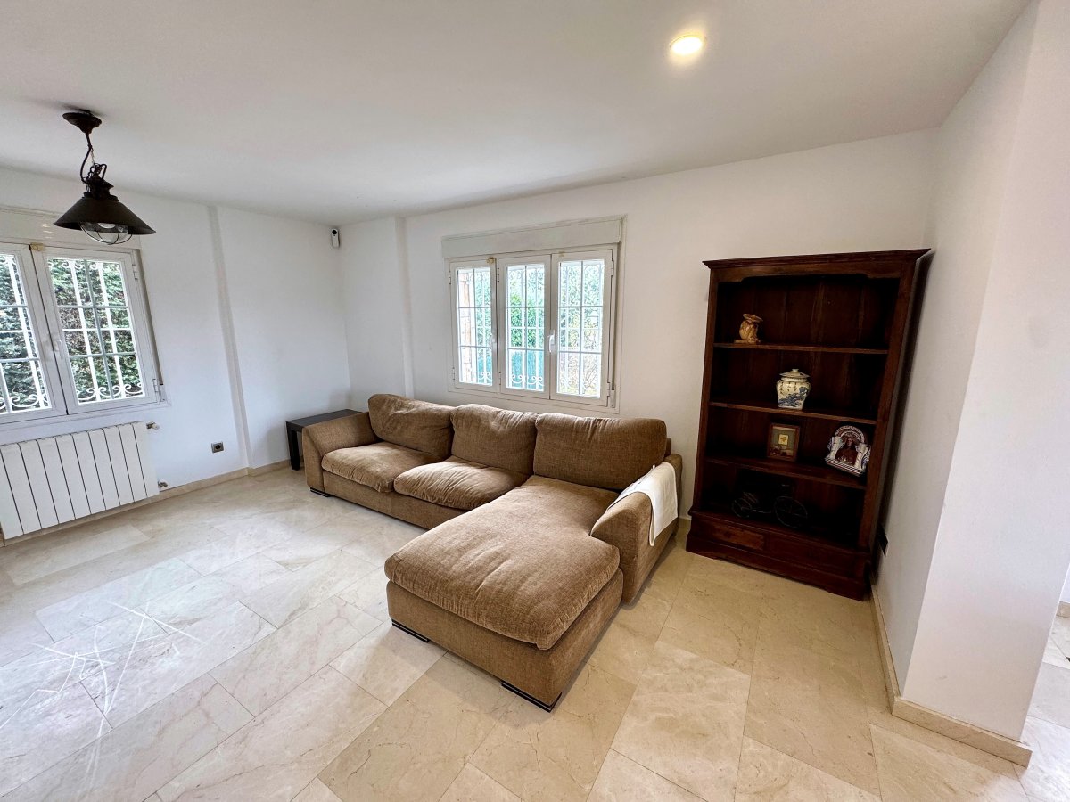 Chalet en venta en Pedrezuela - lujo y piscina — Foto 9