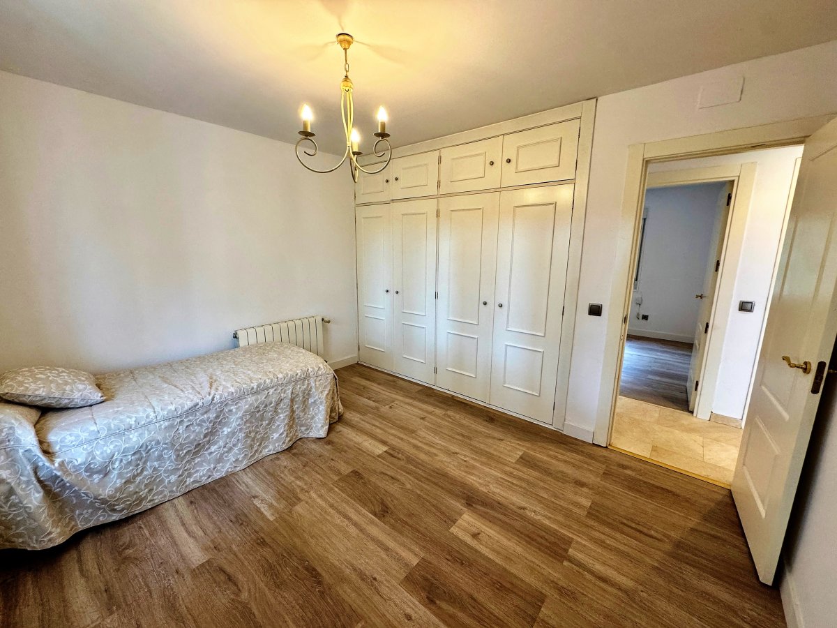 Chalet en venta en Pedrezuela - lujo y piscina — Foto 14