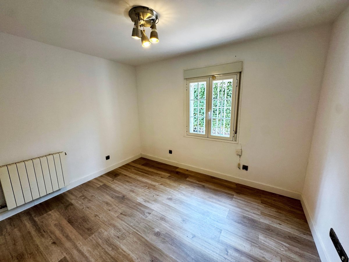 Chalet en venta en Pedrezuela - lujo y piscina — Foto 15