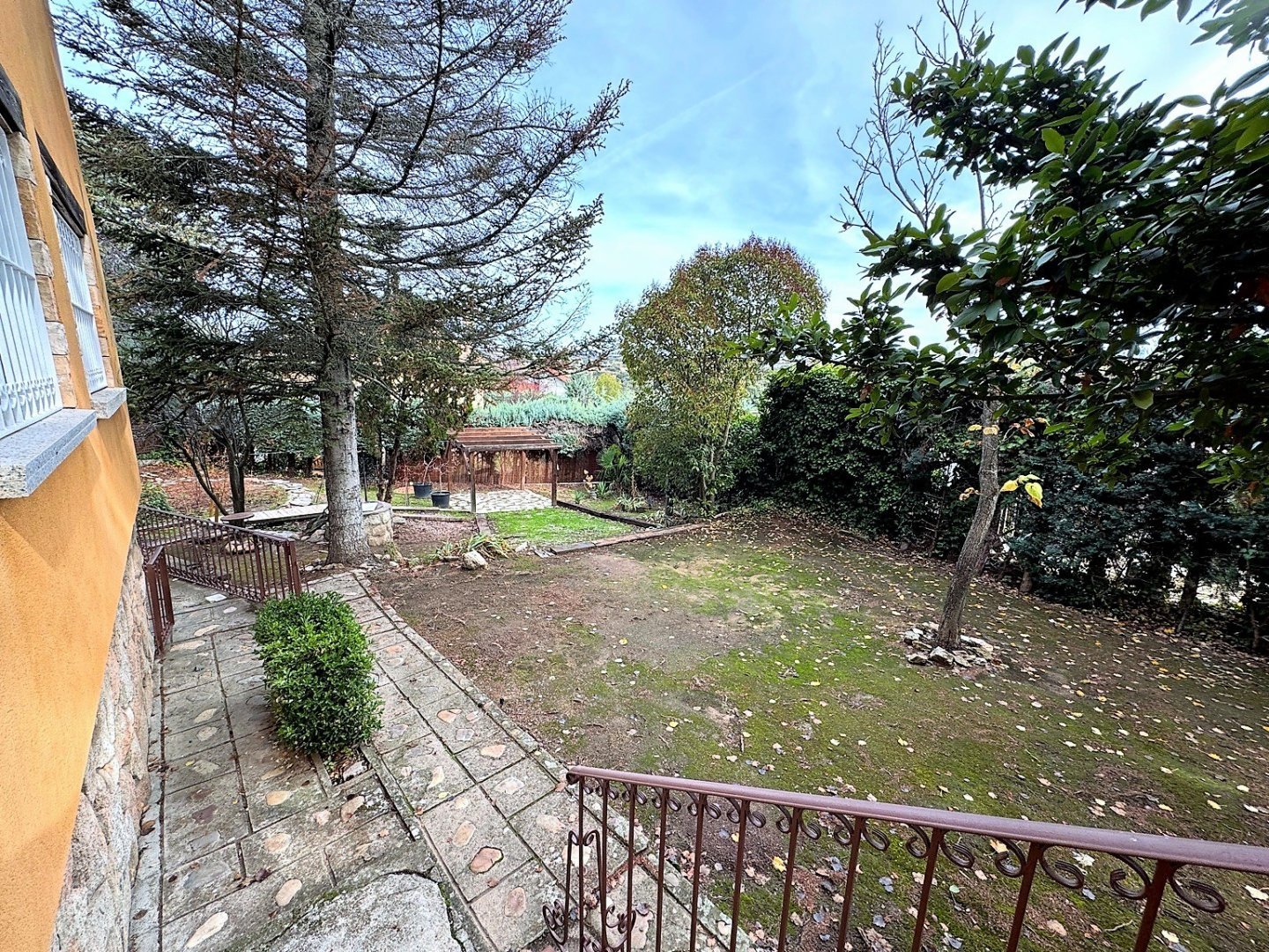Chalet en venta en Pedrezuela - lujo y piscina — Foto 36