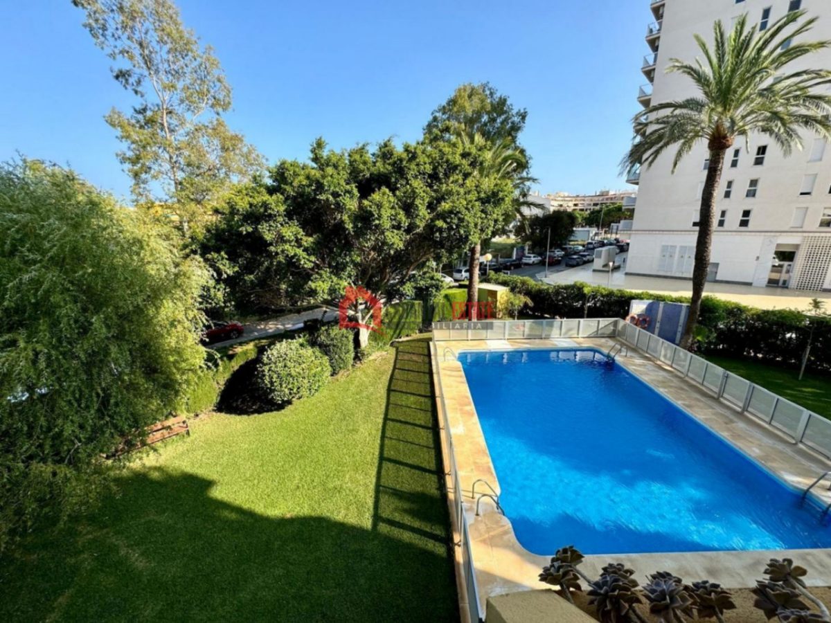 Apartment en alquiler en Canet de Berenguer — Foto 4