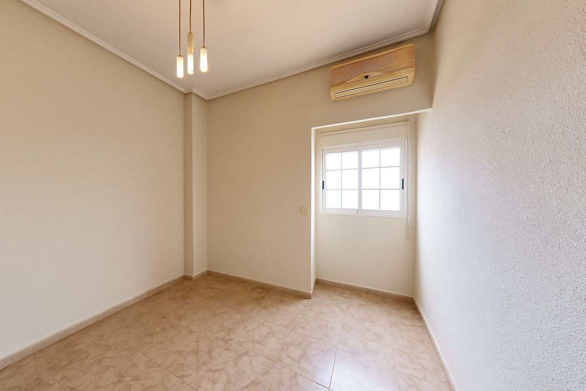 Apartment en venta en Valencia — Foto 3