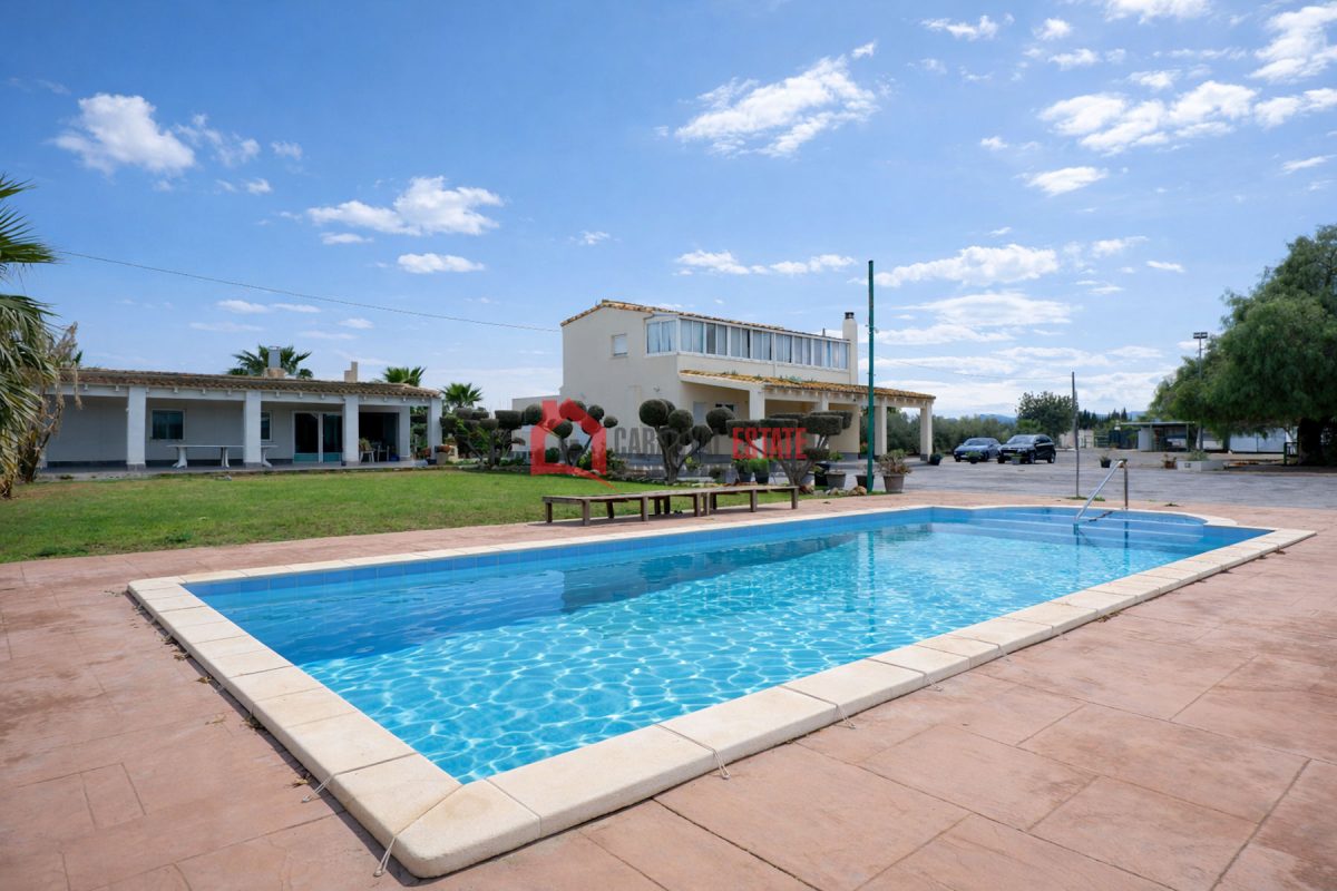 Villa en venta en Almardá — Foto 1