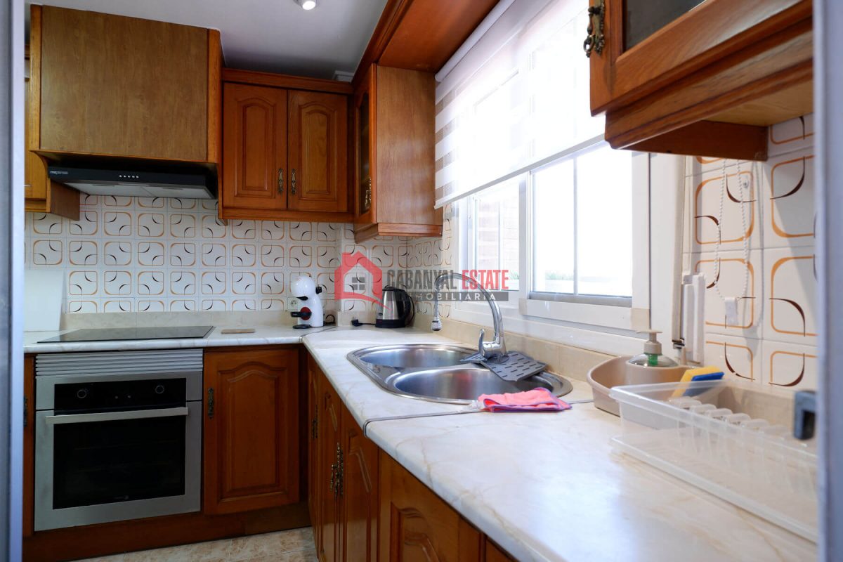 Apartment en alquiler en Valencia — Foto 1