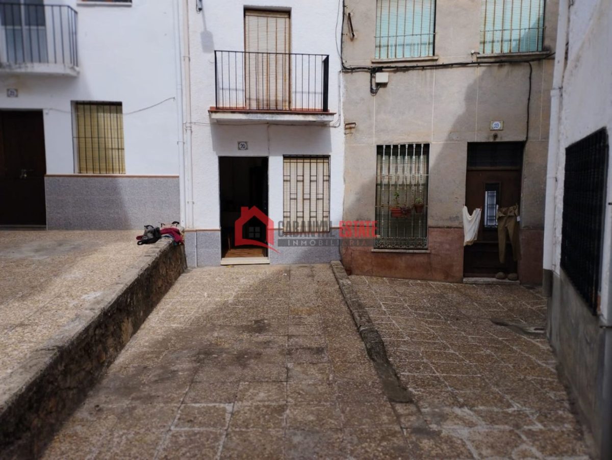 Terraced house en venta en Fuencaliente — Foto 1