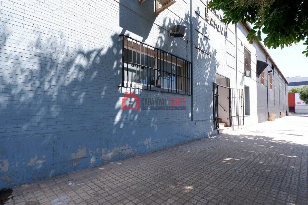 Commercial premises en venta en Sagunto — Foto 42