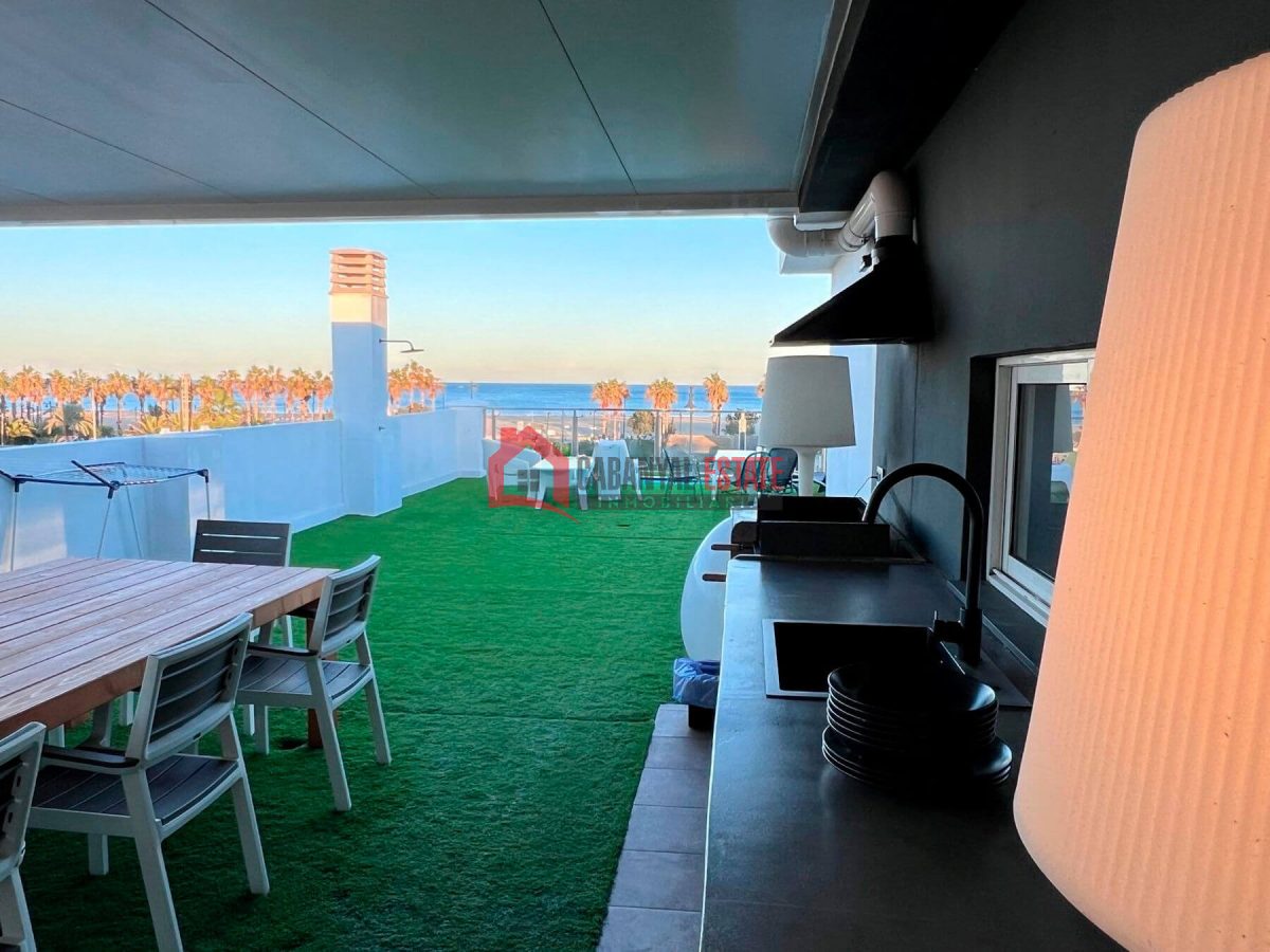 Terraced house en venta en Valencia — Foto 1