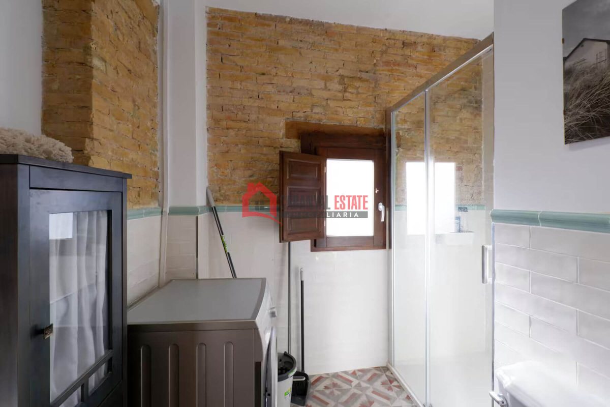 Duplex en alquiler en Valencia — Foto 18
