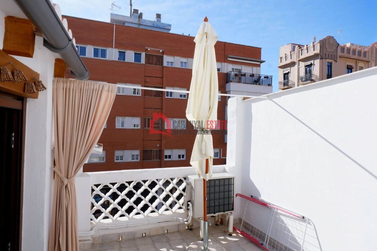 Duplex en alquiler en Valencia — Foto 31