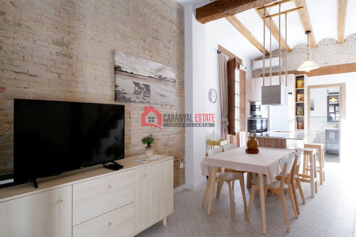 Duplex en alquiler en Valencia — Foto 12