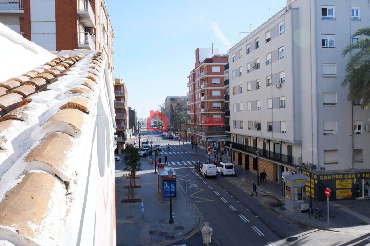 Duplex en alquiler en Valencia — Foto 32