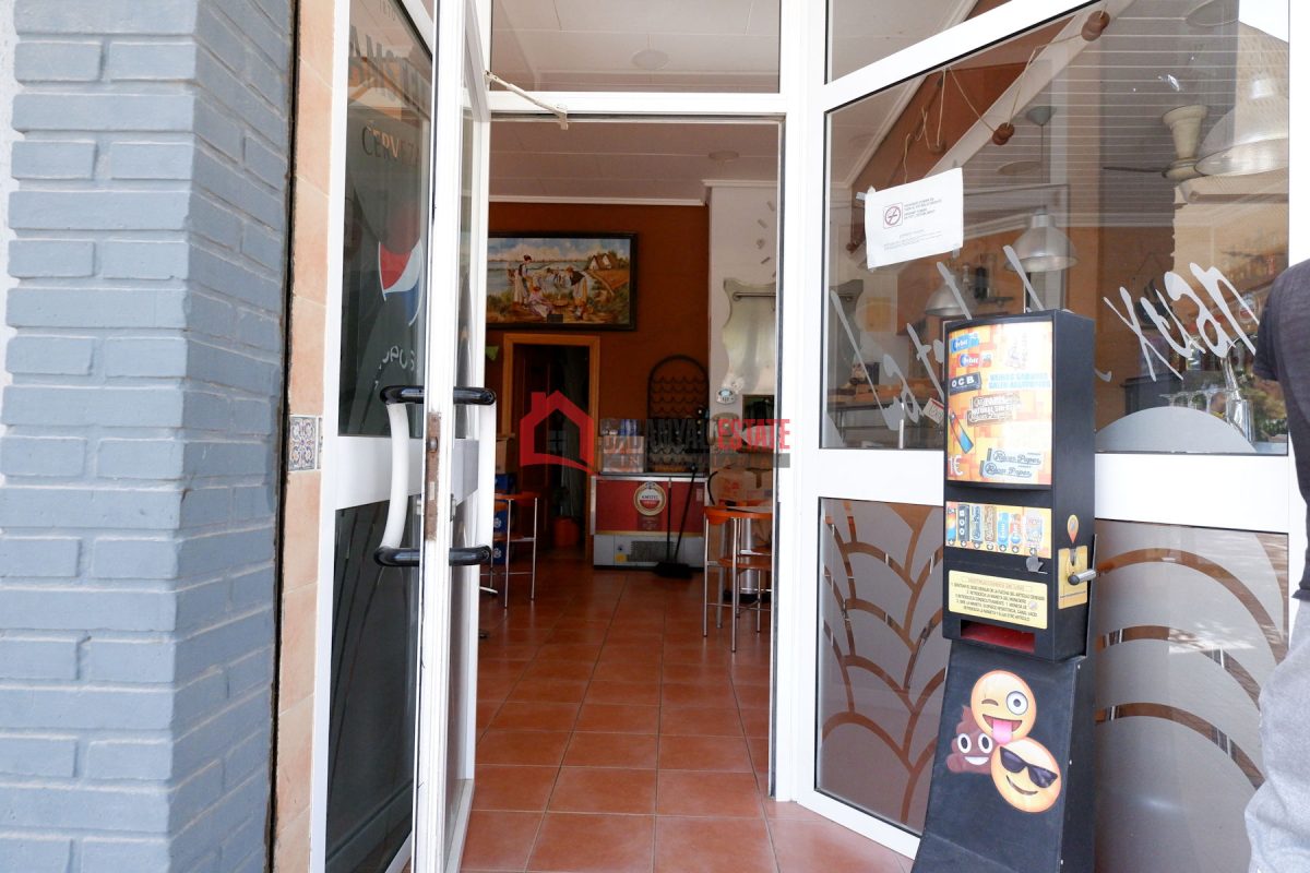 Commercial premises en venta en Valencia — Foto 28