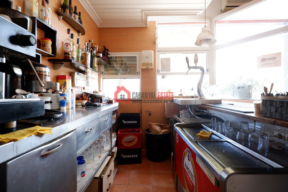 Commercial premises en venta en Valencia — Foto 16