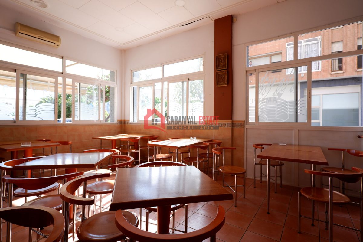 Commercial premises en venta en Valencia — Foto 8