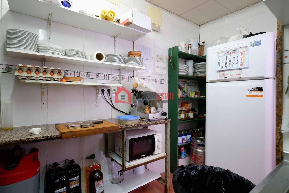 Commercial premises en venta en Valencia — Foto 22